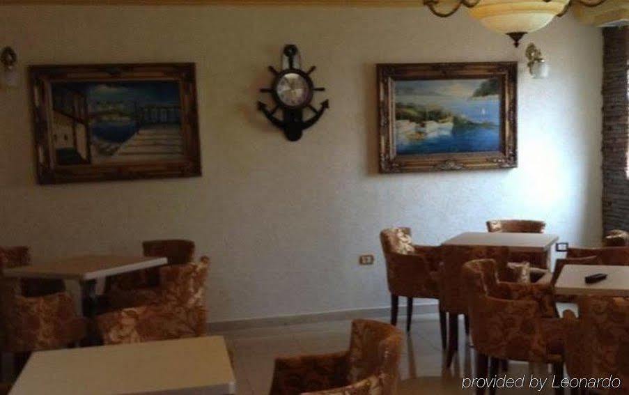 Hotel Livia Tirana Extérieur photo
